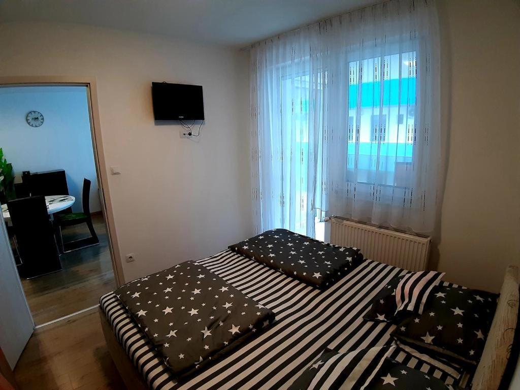Elegant Apartman Siófok Habitación foto